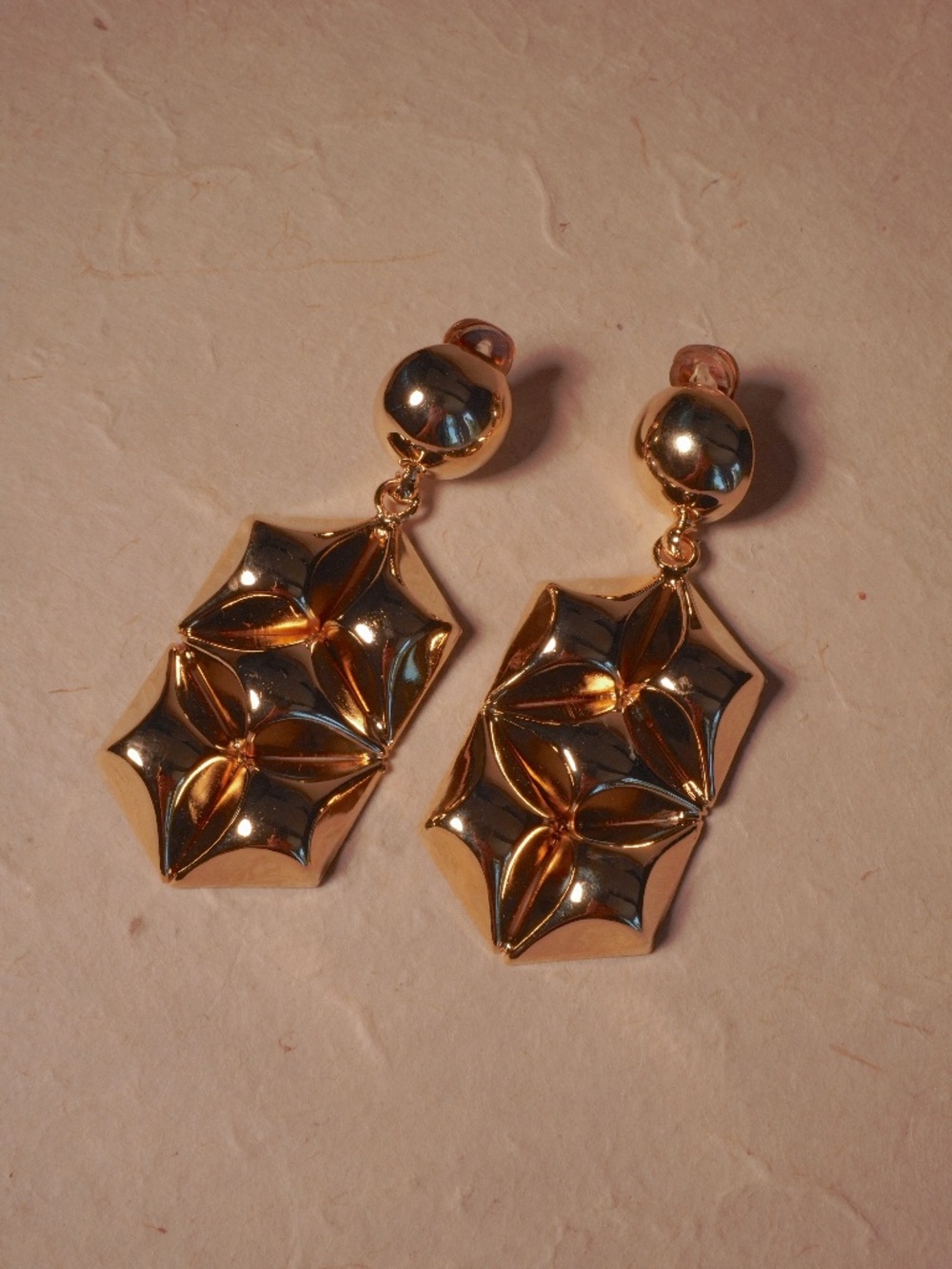 119. Vtg Oversized Modernist Earrings